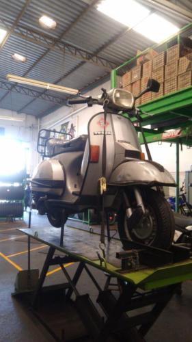 Atendimento Mão na Roda Pneus  Cia.