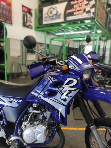 Atendimento Mão na Roda Pneus  Cia.