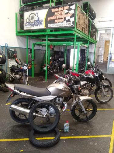 Atendimento Mão na Roda Pneus  Cia.